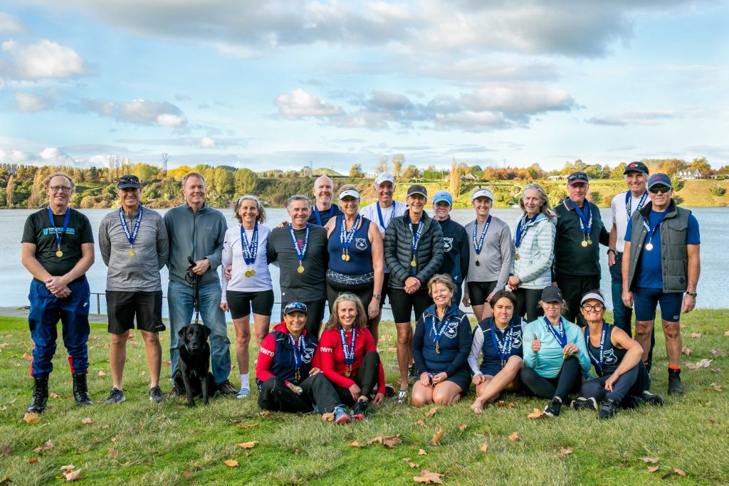 regatta end, regatta medals, rowing team
