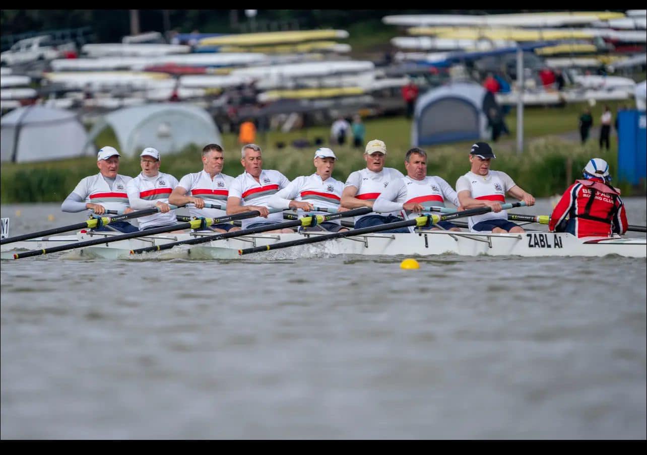 mens eight racing rowing.